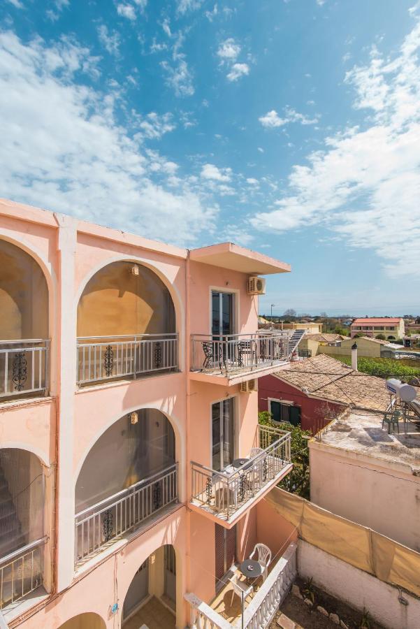 Southgate Apartments Agios Georgios  Exteriör bild