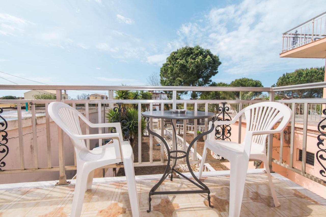 Southgate Apartments Agios Georgios  Exteriör bild