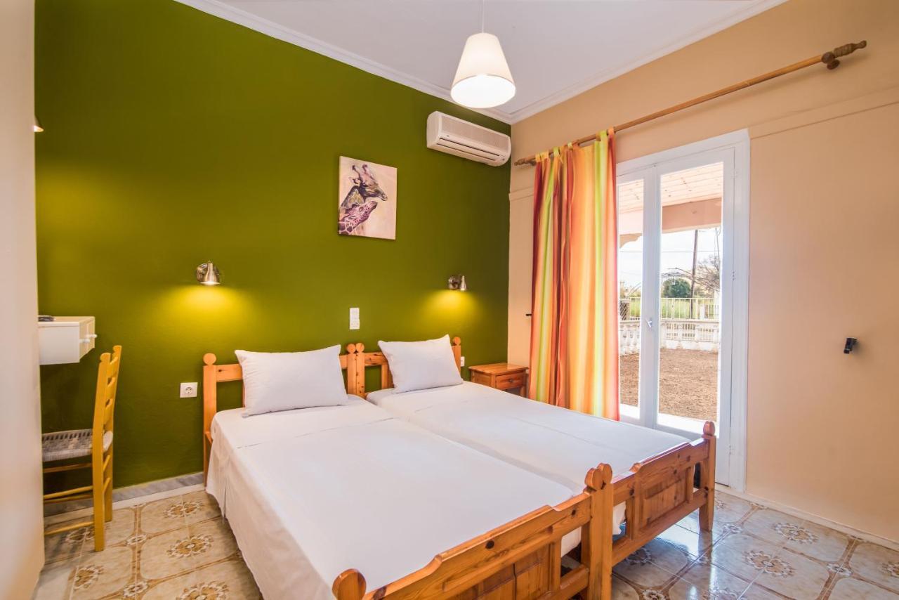 Southgate Apartments Agios Georgios  Exteriör bild