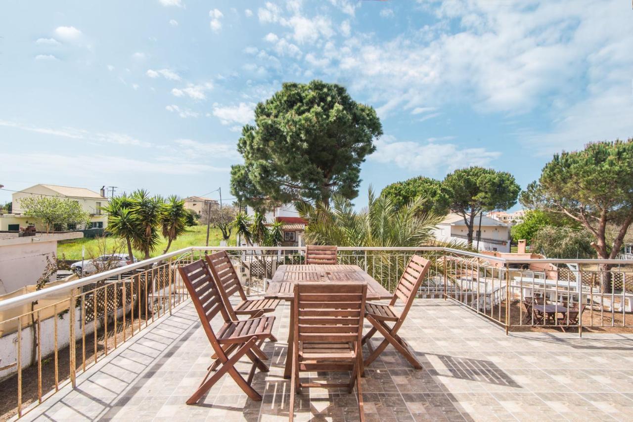 Southgate Apartments Agios Georgios  Exteriör bild