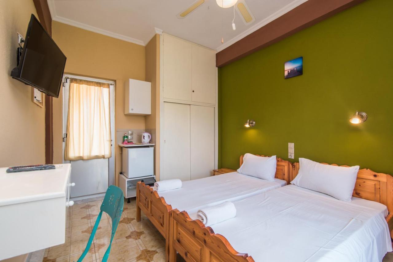 Southgate Apartments Agios Georgios  Exteriör bild