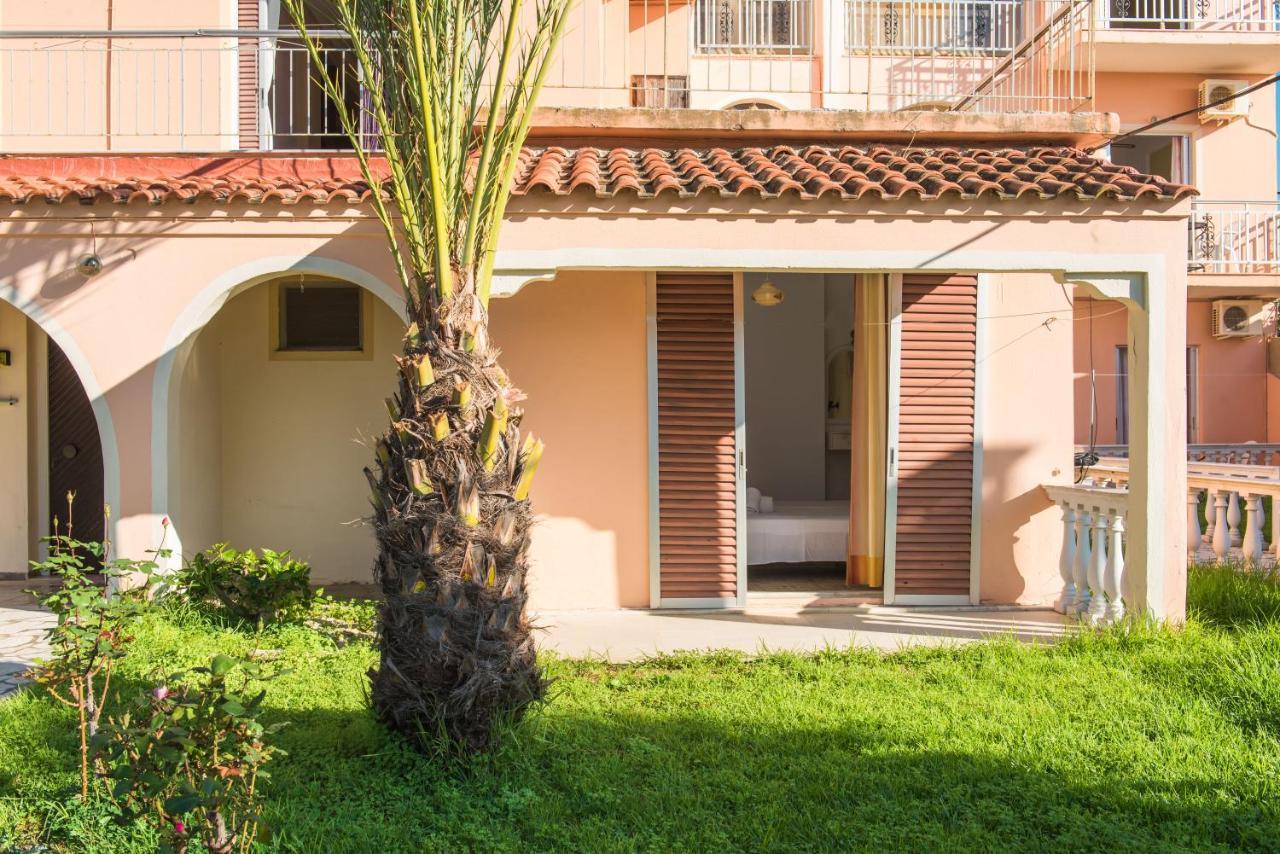 Southgate Apartments Agios Georgios  Exteriör bild